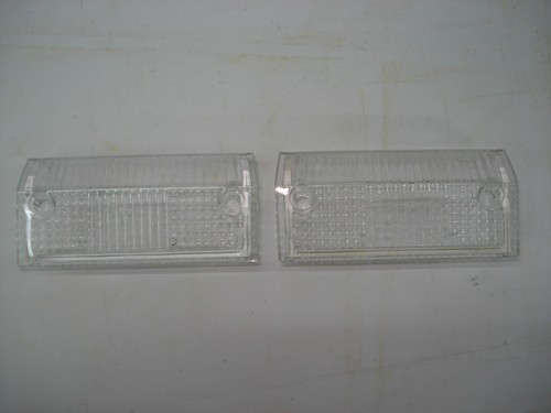 Coppia plastiche gemma - plastiche, fanale