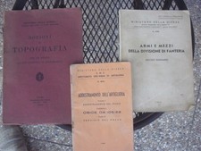 WW2-LOTTO DI 3 MANUALI MILITARI:TOPOGRAFIA,OBICE 105/22,ARMI E MEZZI FANTERIA