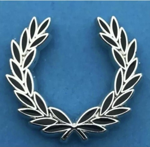 Fred perry lapel pin badge - lapel,