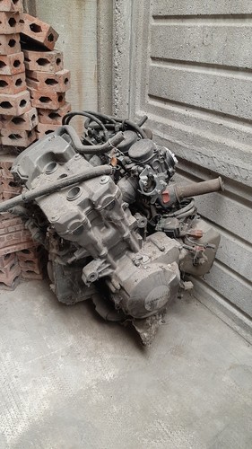 Motore honda hornet - 600, a