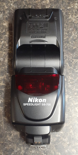 Nikon 700 speedlight - nikon,