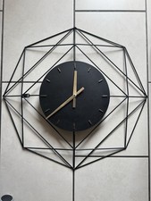 orologio digitale da parete a