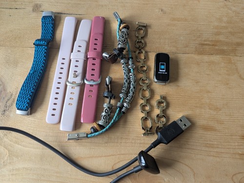 Fitbit luxe fitness - fitbit, tracker
