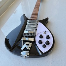 Chitarra elettrica Black serie