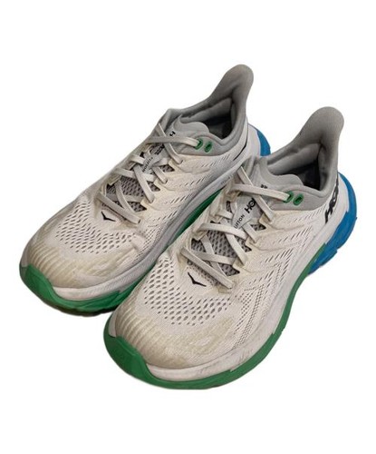 HOKAONEONE