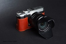 Custodia mezza fotocamera vera