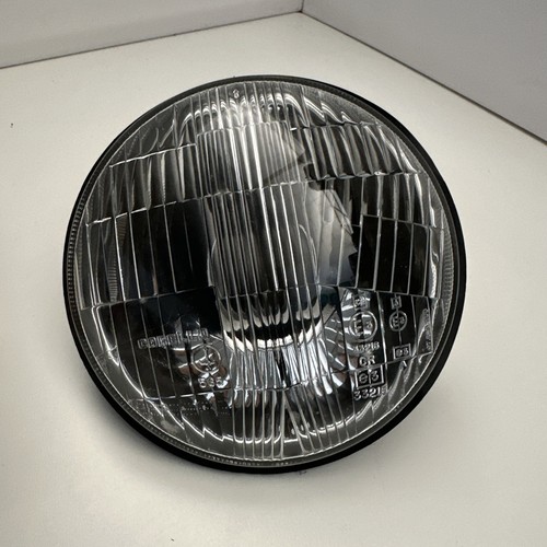 Faro anteriore asimmetrico