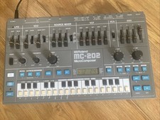 Roland MC-202 MicroCompositore