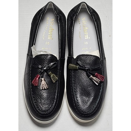 Vitaform black leather tassel - black,