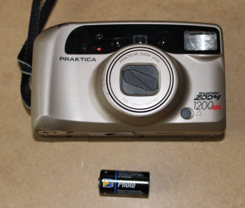 Fotocamera piccolo formato