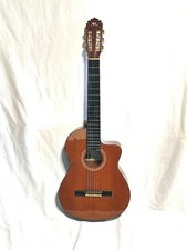 Chitarra acustica classica
