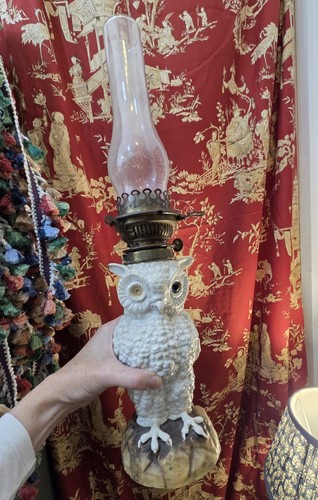 Antica lampada gufo vittoriana