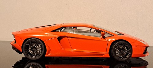 Modellino auto pressofuso