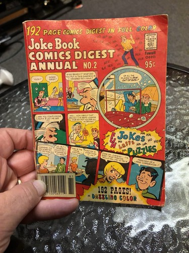 Jokebook comics digest annual - jokebook,