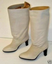 Saldi stivali in pelle di