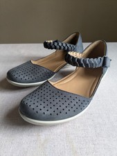 Hotter Blake Navy Nubuck Mary