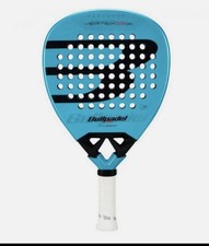 Nuova Bullpadel Vertex 05 W by