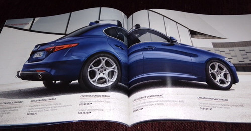 Splendida brochure alfa romeo - brochure,