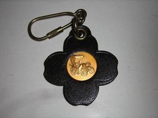 PORTACHIAVI PUBBLICITARIO QUADRIFOGLIO CON AUTO D'EPOCA AUTOSALONE ANNI 80