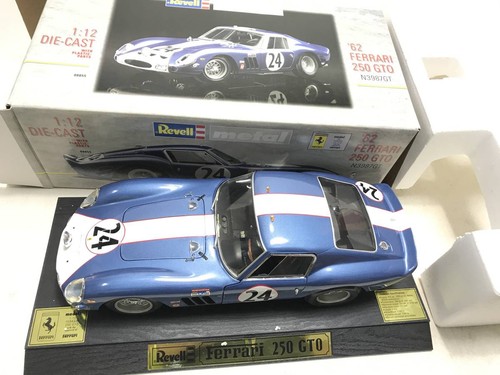 Revell level ferrari 250 - revell,
