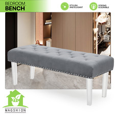 Sgabello poggiapiedi imbottito