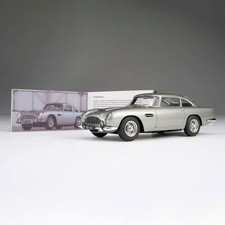 1:18 AMALGAM Aston Martin DB5