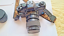 Praktica BC1 Electronic reflex 35mm + obiettivo Prakticar 50mm f/1.8 + flash 
