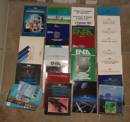 Stock lotto libri fascicoli - stock,
