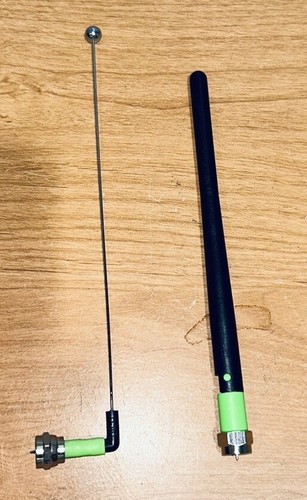 Pair uhf antennas new - of,