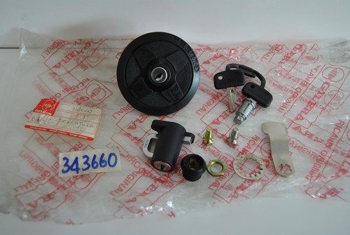Kit serratura con tappo