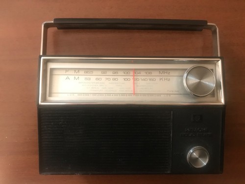 Radio hitachi portatile - hitachi,