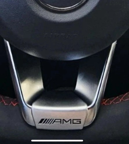 Adesivo emblema volante