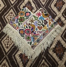 Poncho vintage lavorato a mano