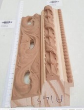 cornice in legno grezzo,aste