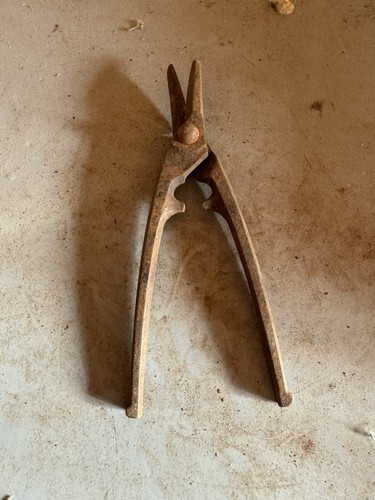 Pinza antica attrezzo - pinza,