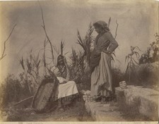 Bella a Piedi Nudi Donna W