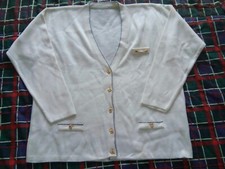 Maglioncino cardigan donna, bianco panna, bottoni color oro, veste XL