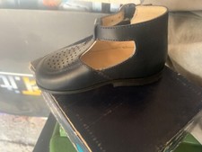 scarpette per bambino stock