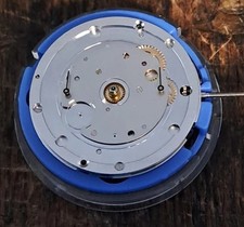 ETA Valjoux 7753 swiss made decorato Bicompax viti blu 