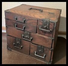 1757 Mobili antichi giapponesi