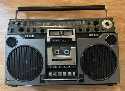 Cassetta radio vintage - vintage, old