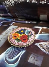 Spilla vintage, anni 60, micro mosaico, vetri di Venezia, 4 cm x 3,5 cm.