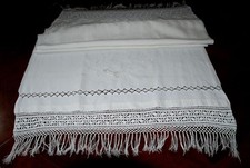 Asciugamano di Lino • Ricamo a mano con bordo all’uncinetto • Vintage