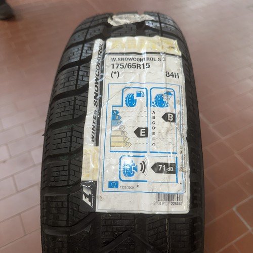 Pneumatici pirelli snowvontrol - pneumatici,