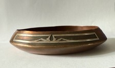 Vintage 1919-1930 stemma