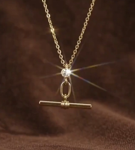 Collana con ciondolo t - ciondolo, a