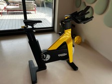 Cycletta professionale di Technogym Group Cycle Ride in Nero/Giallo
