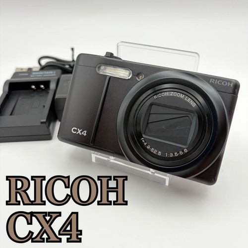 Fotocamera digitale compatta