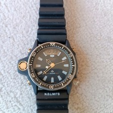 Citizen Aqualand Titanio Black 