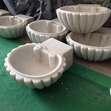 Acquasantiera conchiglia